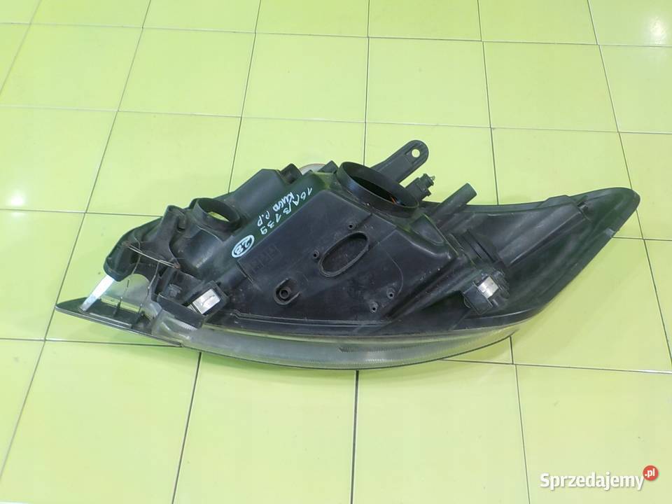 FORD KUGA MK1 I 25 B 10r 5D lampa prawa przod mazowieckie Suków