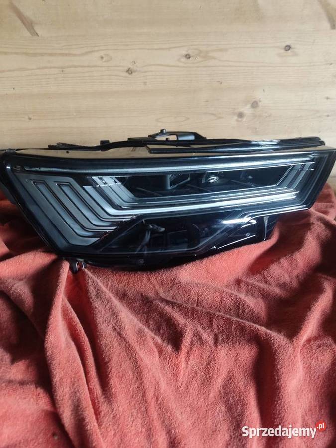 Lampa prawy przód audi A6 C8