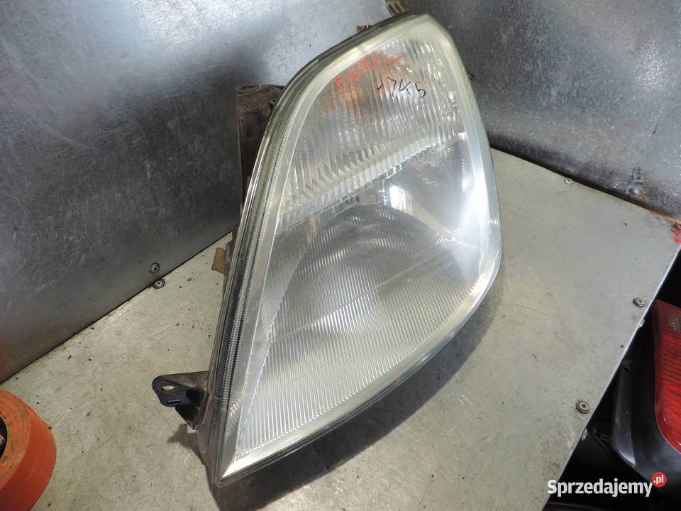 FORD FIESTA MK5 REFLEKTOR LAMPA LEWY PRZÓD osobowe Nowy Sącz