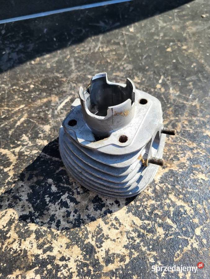 CYLINDER SILNIKA ZUNDAPP 251 02 600 12 Cylindry, głowice, pierścienie śląskie Rybnik