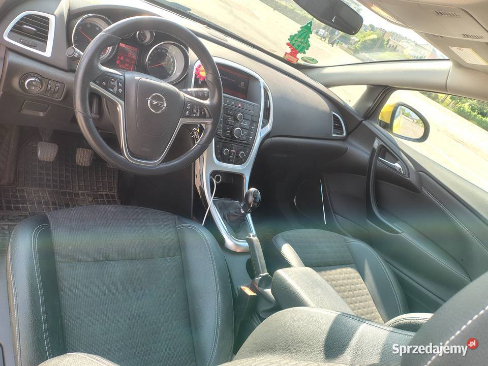 Opel astra j Warka