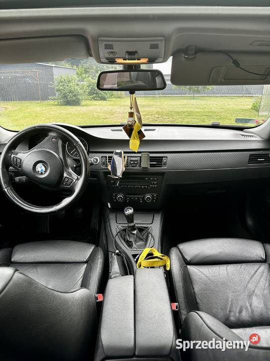 BMW E90 320i 2005