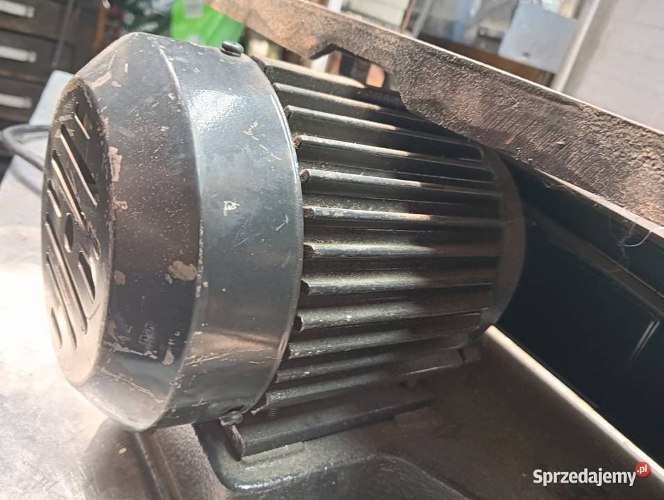 Piła włosowa 220V 80W pilarka przecinarka piłka Wałbrzych