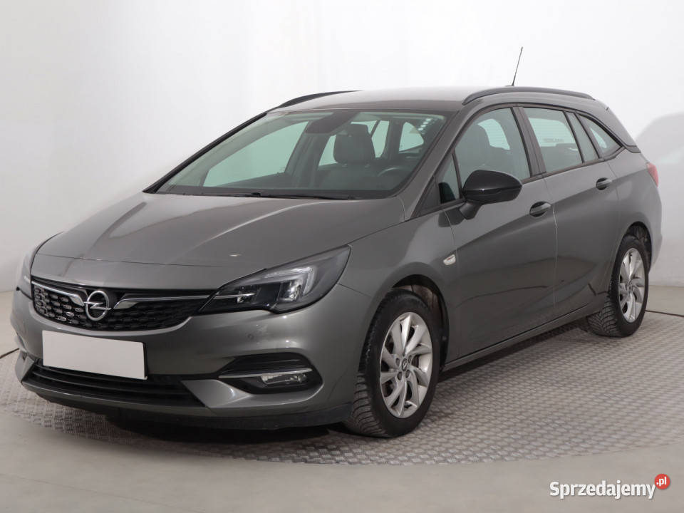 Opel Astra 12 Turbo bluetooth