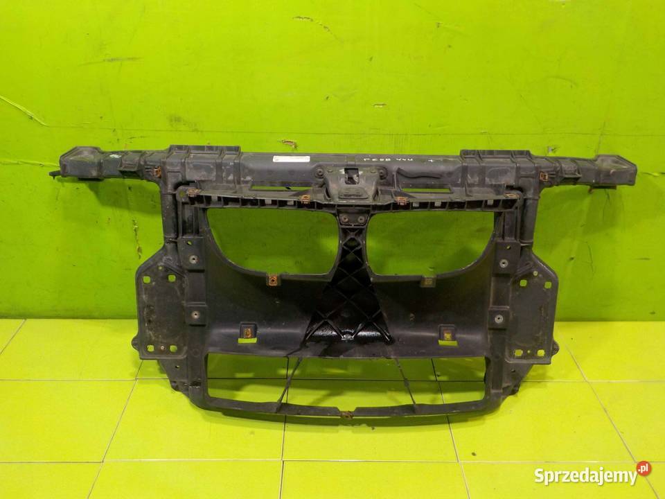 BMW 1 E87 LIFT 16 B 08r pas przedni wzmocnienie