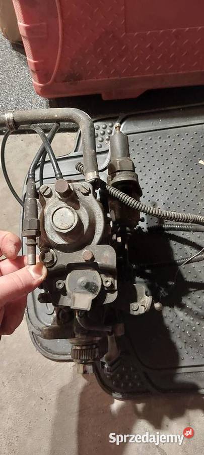 Pompa wtryskowa Movano l Master ll 28 DTI Kiełczów sprzedam