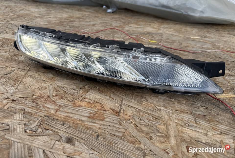 Lampa led drl przód prawy citroen c4 Picasso II Międzychód