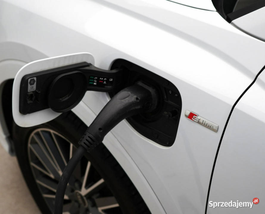 Audi Q3 Sportback 45 TFSIe 245 Stronic SLine kurtyny powietrzne Kielce