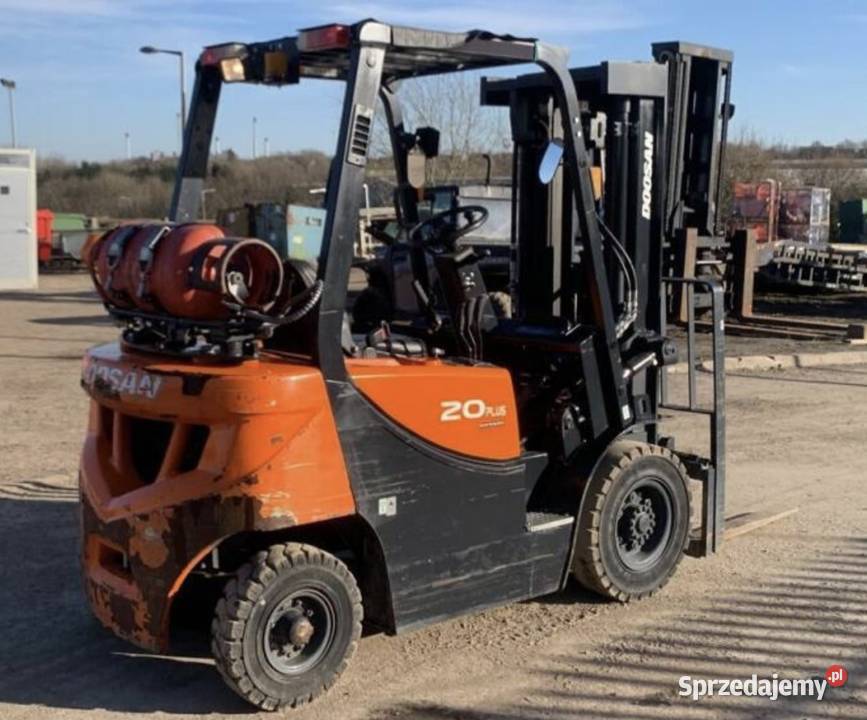 Wózek widłowy Doosan 20 PLUS 2t triplex 2018 lpg Ropczyce