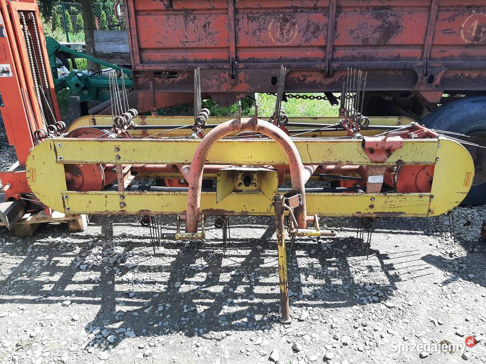 Przewracarka zgrabiarka pasowa do siana 3rzedowa podkarpackie