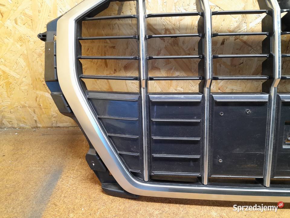 AUDI Q3 ATRAPA CHŁODNICY GRILL 83A853651E Goleniów