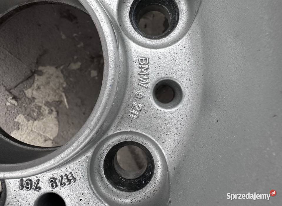 Felgi BMW e3432 15 aluminiowe Tomaszów Lubelski