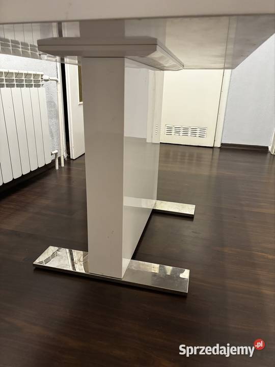 Biały stół jadalny połysk Klucze