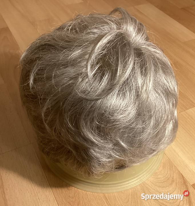 Peruka damska elegancka wysoka jakość produkcja Gdynia