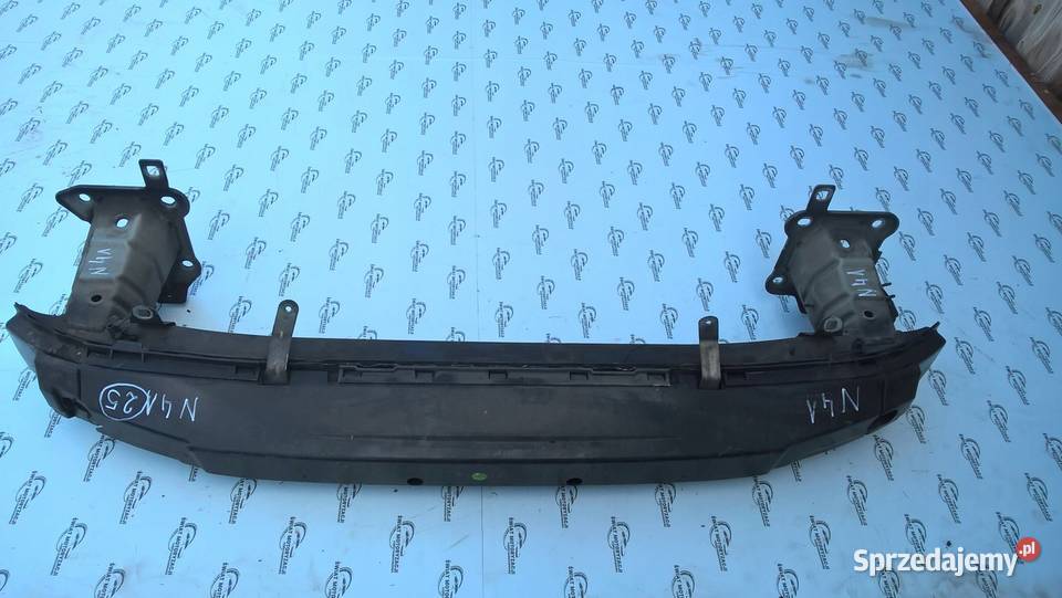 VOLVO C30 RDESIGN 07r belka zderzaka przód osobowe Kielce