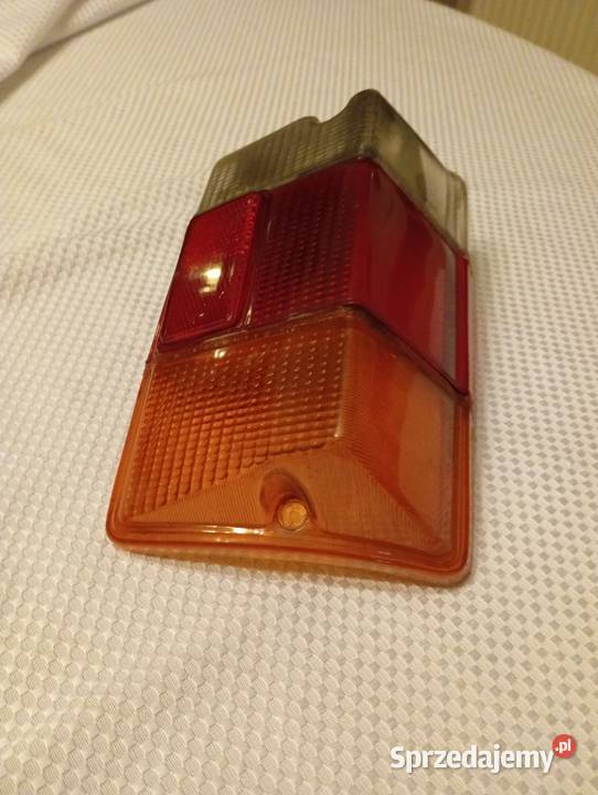 Klosz lampy lewy tył Fiat 126 p śląskie Mikołów