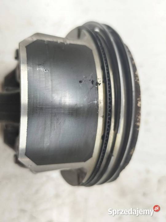 TŁOK KORBOWÓD 16 SCE Dacia Duster II 20172024 osobowe Blok silnika