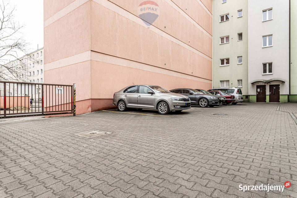 Jeżyce duża kawalerka parking osobna kuchnia Poznań