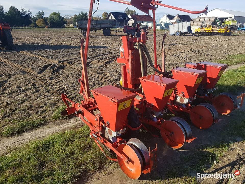 Siewnik do Kukurydzy Becker opolskie Korfantów sprzedam