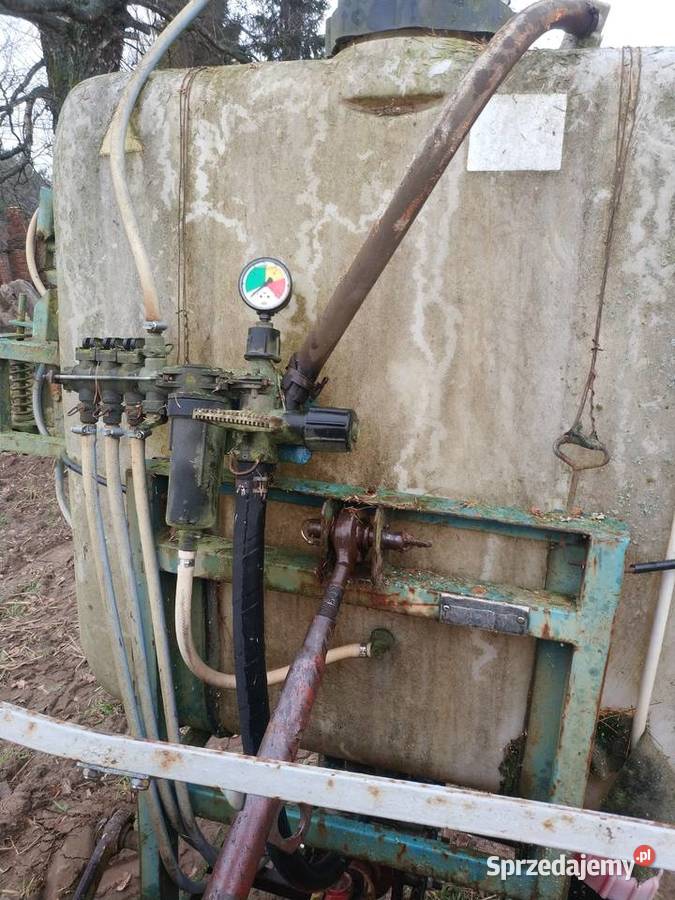 Opryskiwacz zawieszany 300l Tuchomie