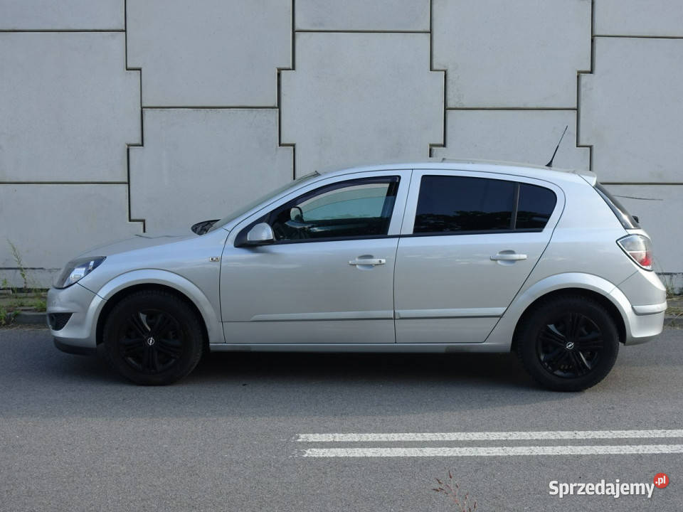Opel Astra 14 BenLPGCzujniki ParkowaniaKlima H Samochody osobowe Lublin
