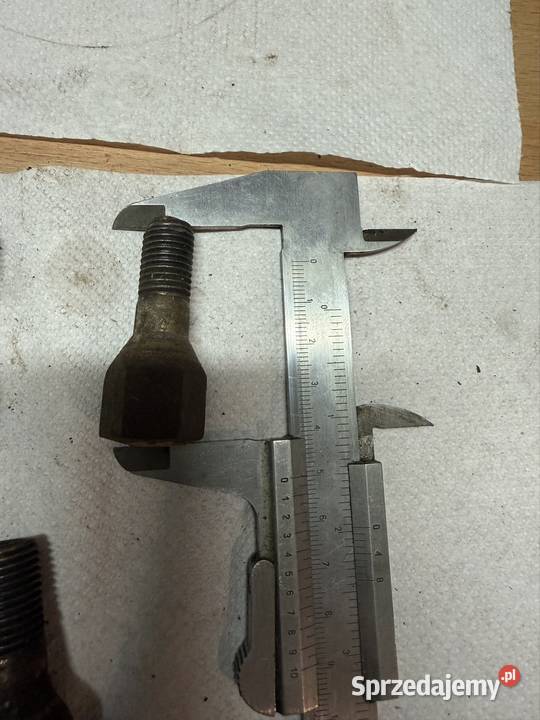 Śruby koła Fiat 126 szpilki felgi Kielce