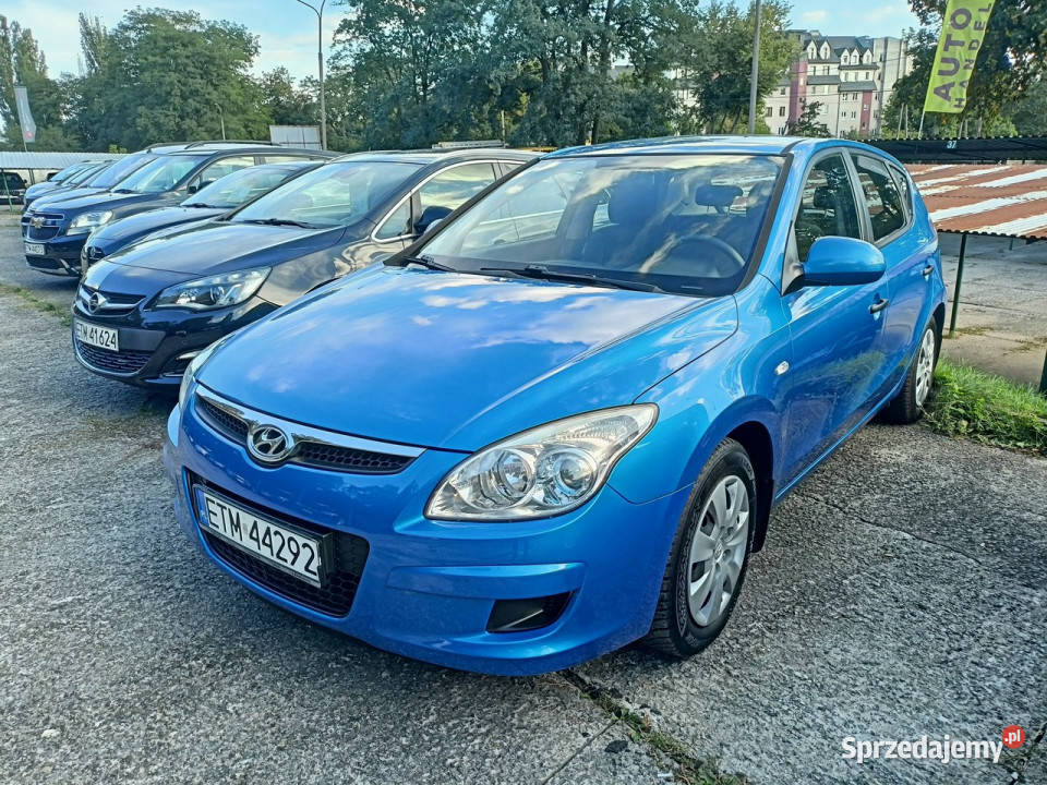 Hyundai i30 z Niemiec opłatach przeglądzie manualna Tomaszów Mazowiecki