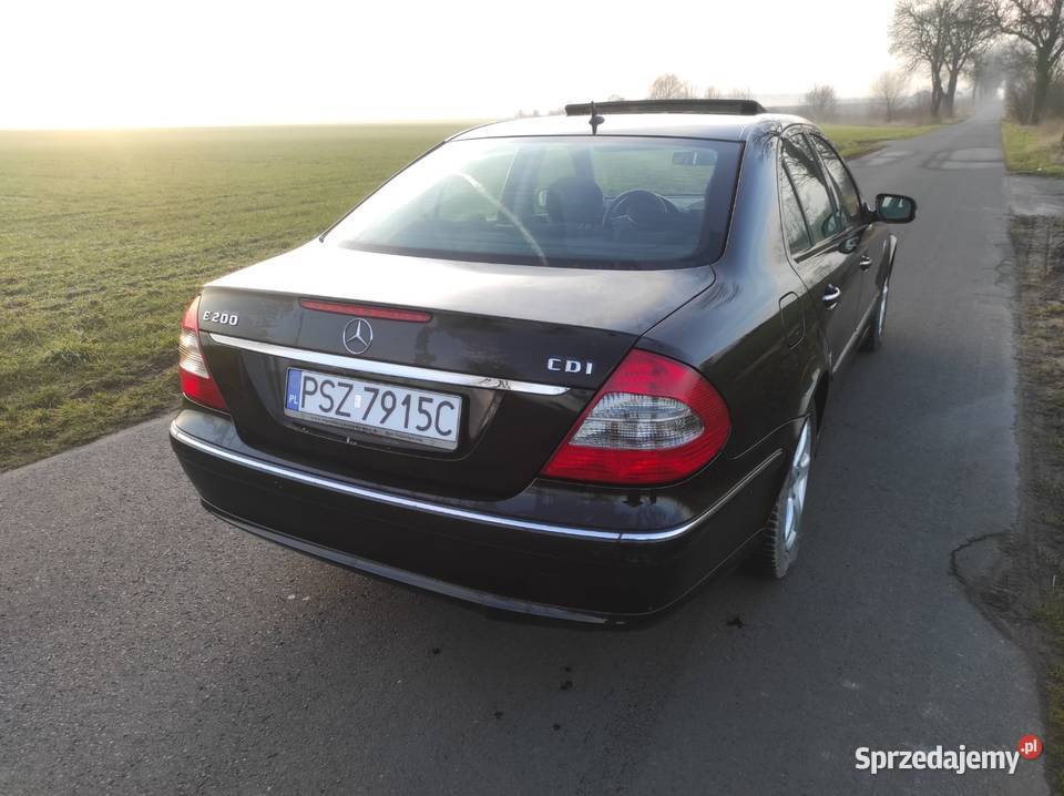 Mercedes E200CDI Elegance Sedan szyberdach PDC CD