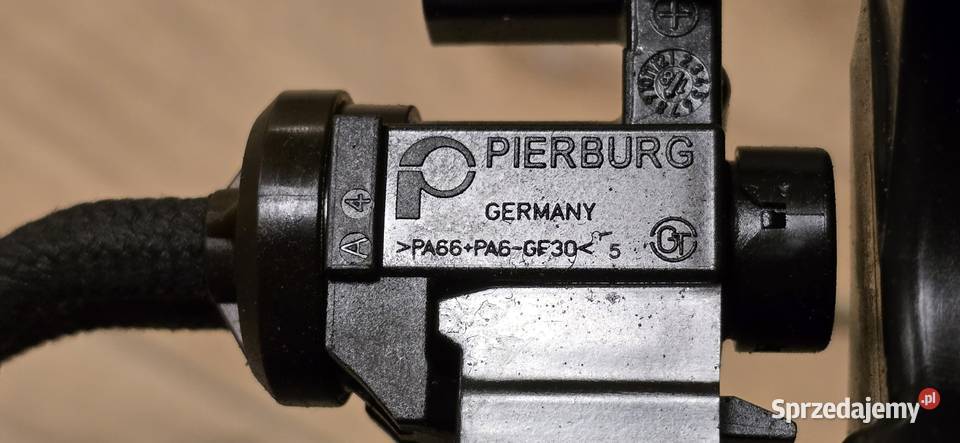 BMW X1 F48 20d Akumulator podciśnienia Nysa