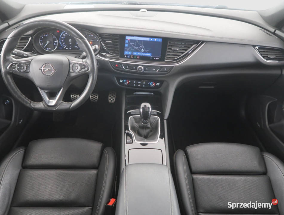 Opel Insignia 20 CDTI światła LED Insignia Bielany Wrocławskie