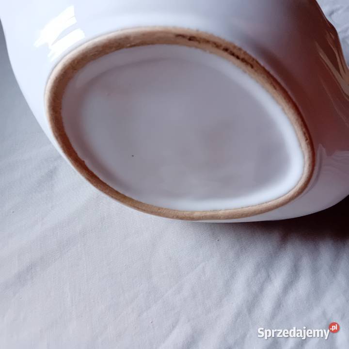 Ceramiczny wazon w kształcie łabędzia