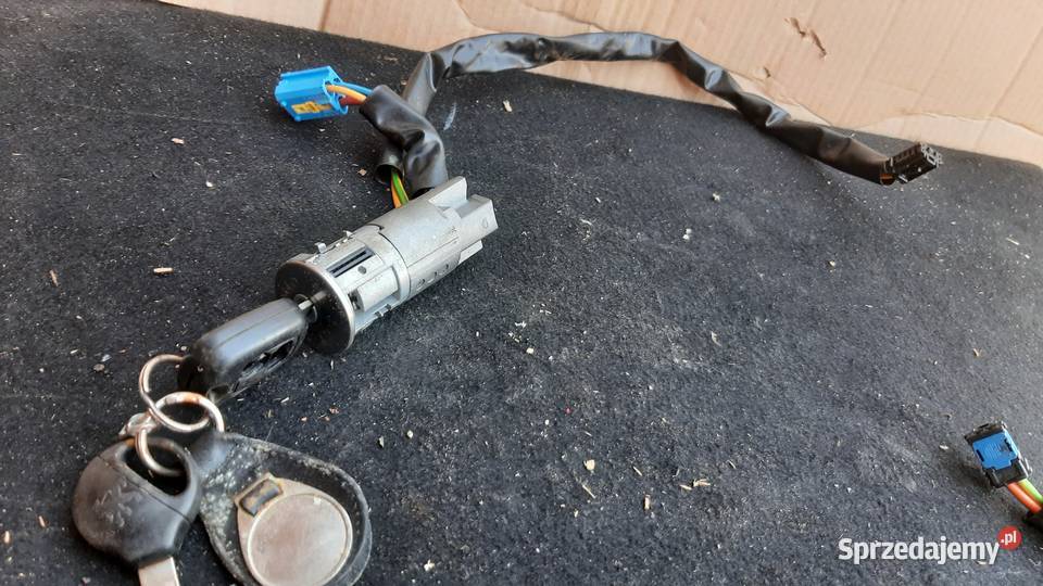 stacyjka z kluczykiem kluczyk Peugeot 206 Stacyjki i kluczyki Dębno