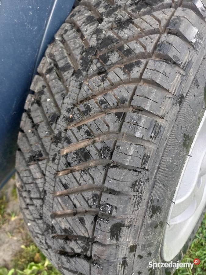 Felgi 15 aluminiowe scharan passat Kostry