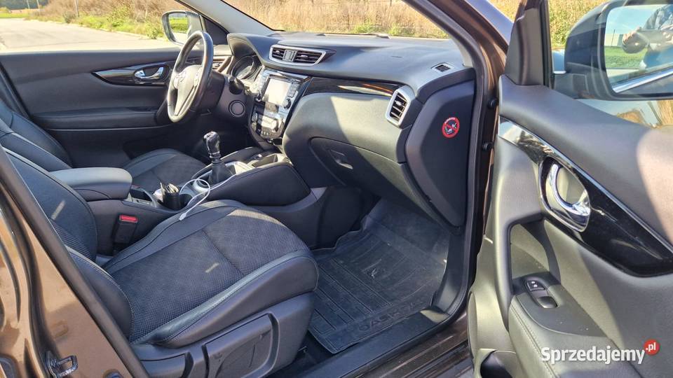 Nissan Qashqai 2016 87 przeb DIGT N Connecta Rok produkcji 2016