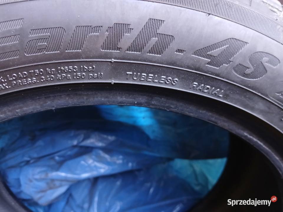 22550 R17 wielosezonowe Yokohama BluEarth4S AW21 śląskie Częstochowa sprzedam