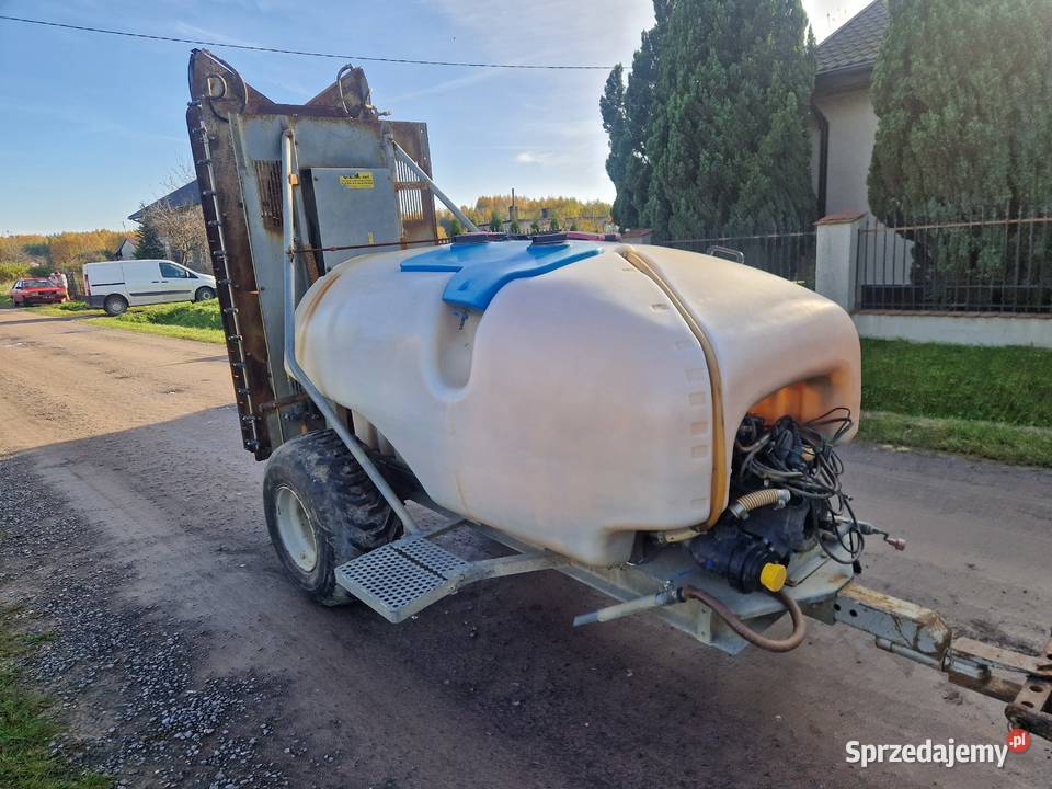 opryskiwacz sadowniczy CLM 2000 litrów kolumna Zelów sprzedam