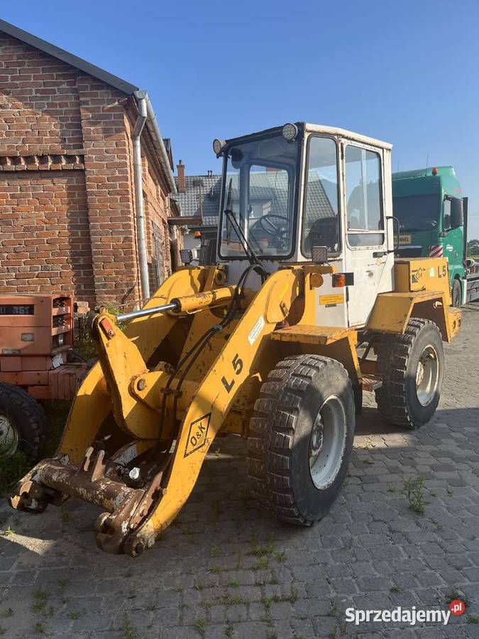 Sprzedam ładowarkę przegubowa Ok l5 JCB Cat nieuszkodzony Michów