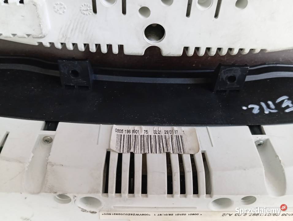 ZESTAW 2 SZTUKI VW PASSAT B5 ZEGARY LICZNIK Wrocław