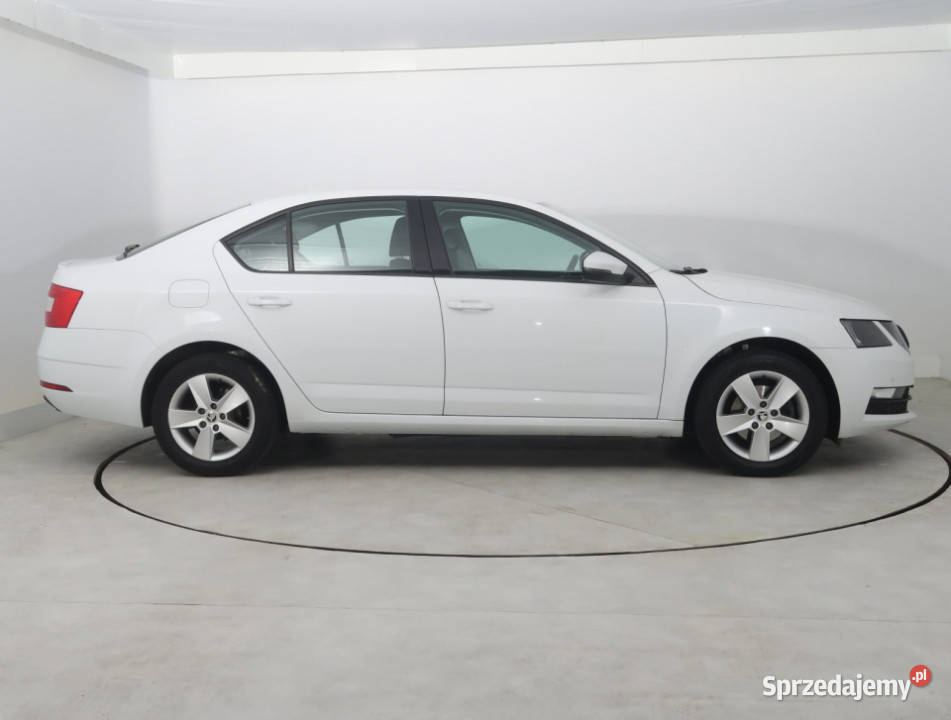 Skoda Octavia 15 TSI Bielany Wrocławskie