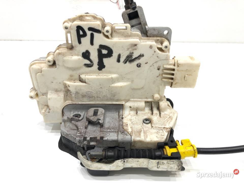 ZAMEK DRZWI PRAWY TYŁ AUDI Q3 I Hatchback