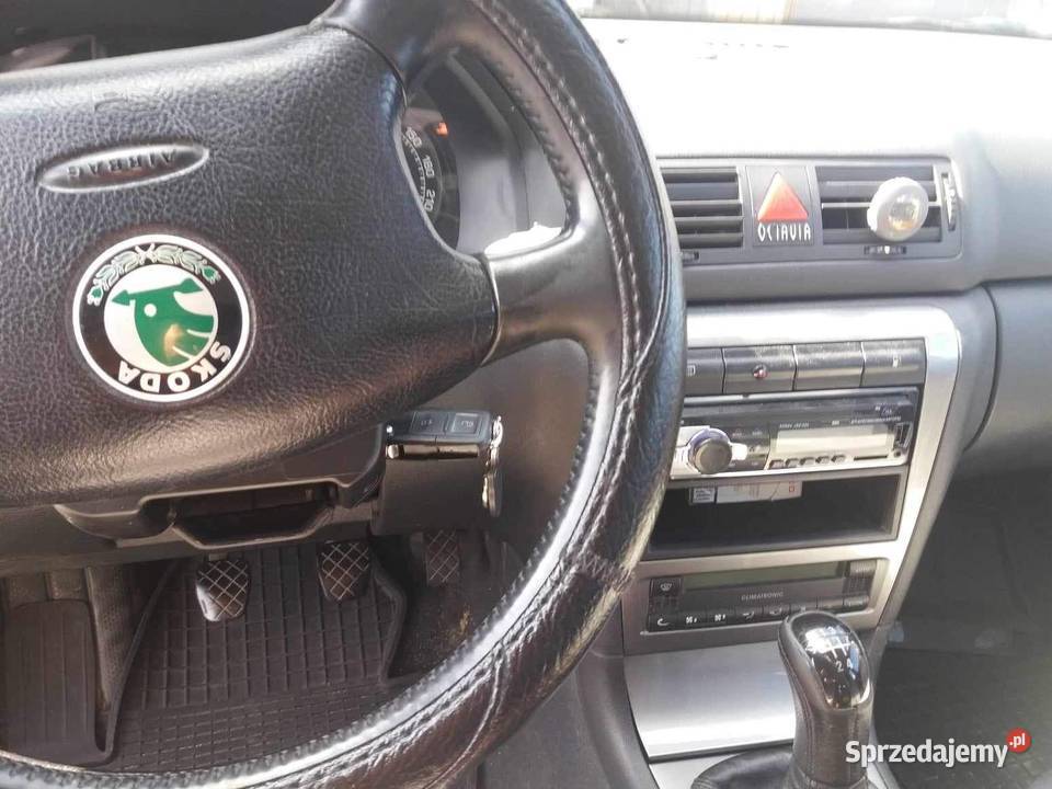 Skoda Octavia 20 benzLPG 2006r nieuszkodzony sprzedam