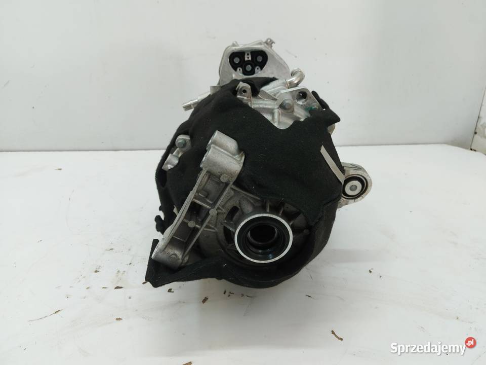VOLVO XC40 LIFT SILNIK ELEKTRYCZNY PRZÓD osobowe sprzedam
