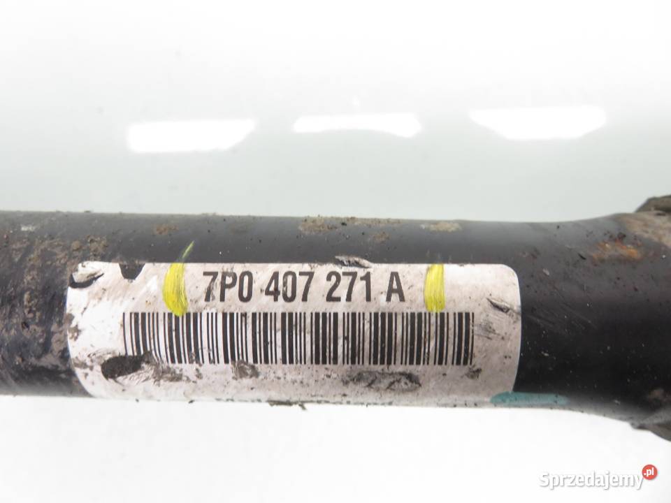 PÓŁOŚ PRAWA PRZEDNIA PORSCHE CAYENNE II 30