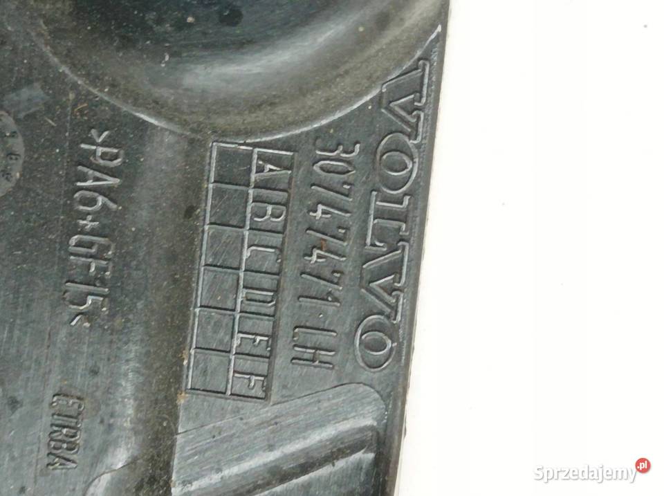 LISTWA DRZWI RAMKA LEWY TYŁ SZYBY 30747471 Volvo świętokrzyskie