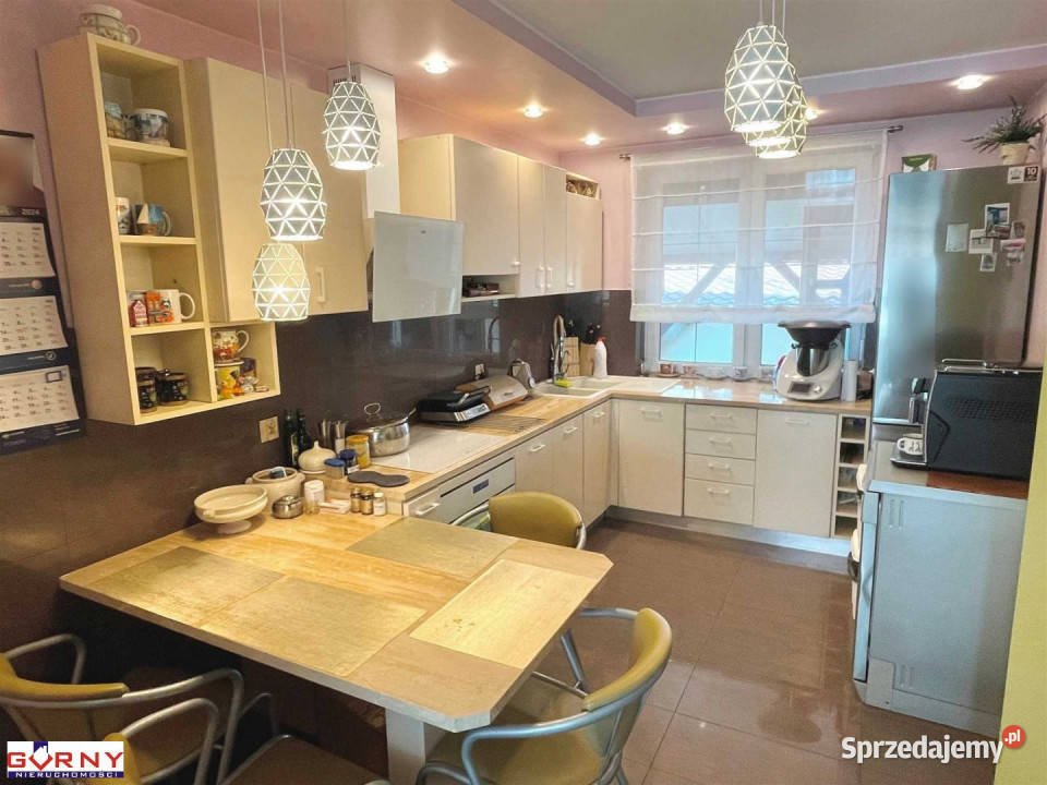 Dom wolnostojący 255m2 Piotrków Trybunalski Sprzedaż