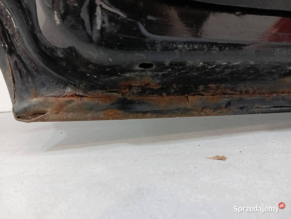 KLAPA TYŁ CZARNA VTS VTR SPOILER LOTKA CZARNA