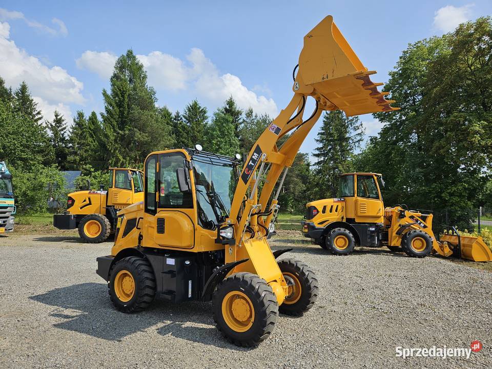 Ładowarka kołowa CTM 610 miniładowarka NOWA na nie