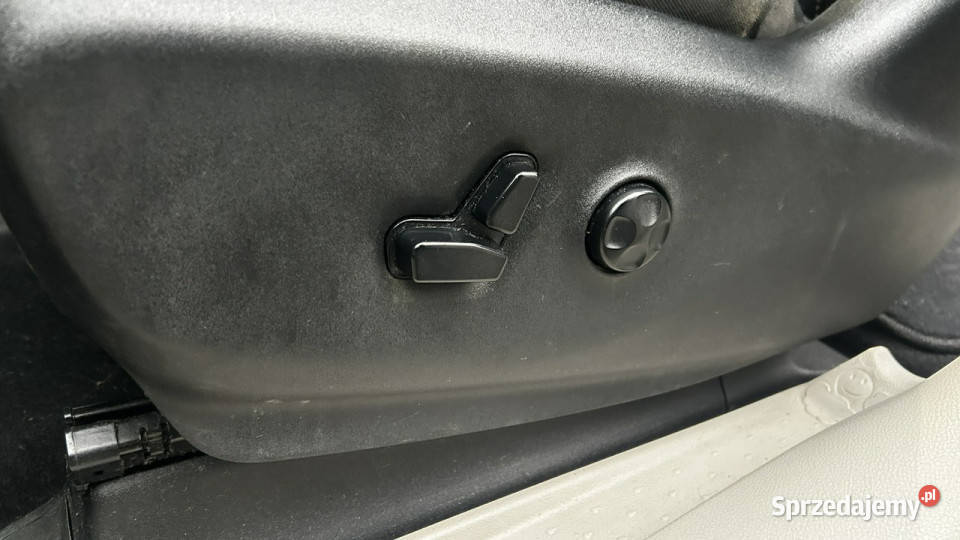 Chrysler Pacifica 36Pentastar 286 7os LPG garażowany Gdynia