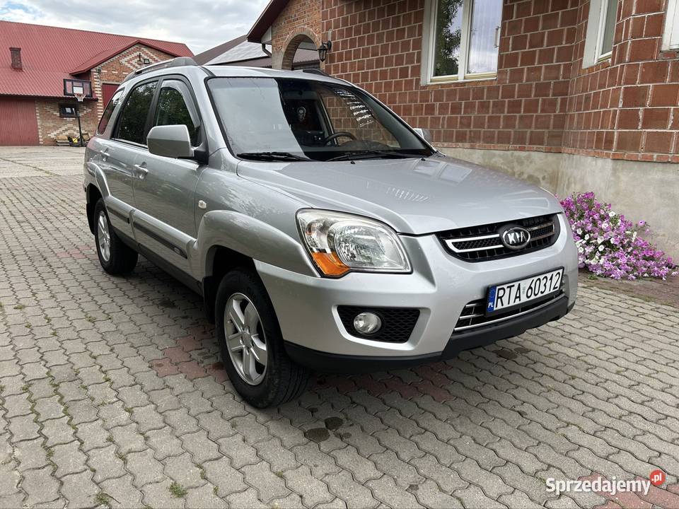 Kia sportage 20 benzyna 2010 super stan SUV Gorzyce