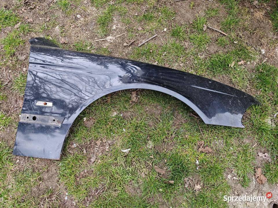 Błotnik prawy przód BMW e39 Żory